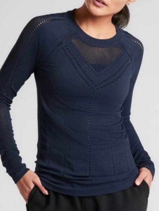 Athleta Tops - Athleta Oxygen Mesh Top Navy Size XS Long Sleeve Net Elevated Athleisure Fitness